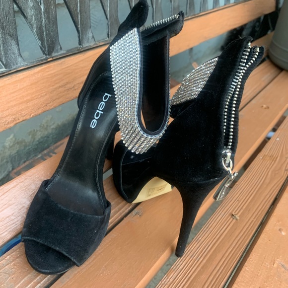 Bebe black suede  heels with stud embellished by the ankle of shoes - Picture 3 of 5